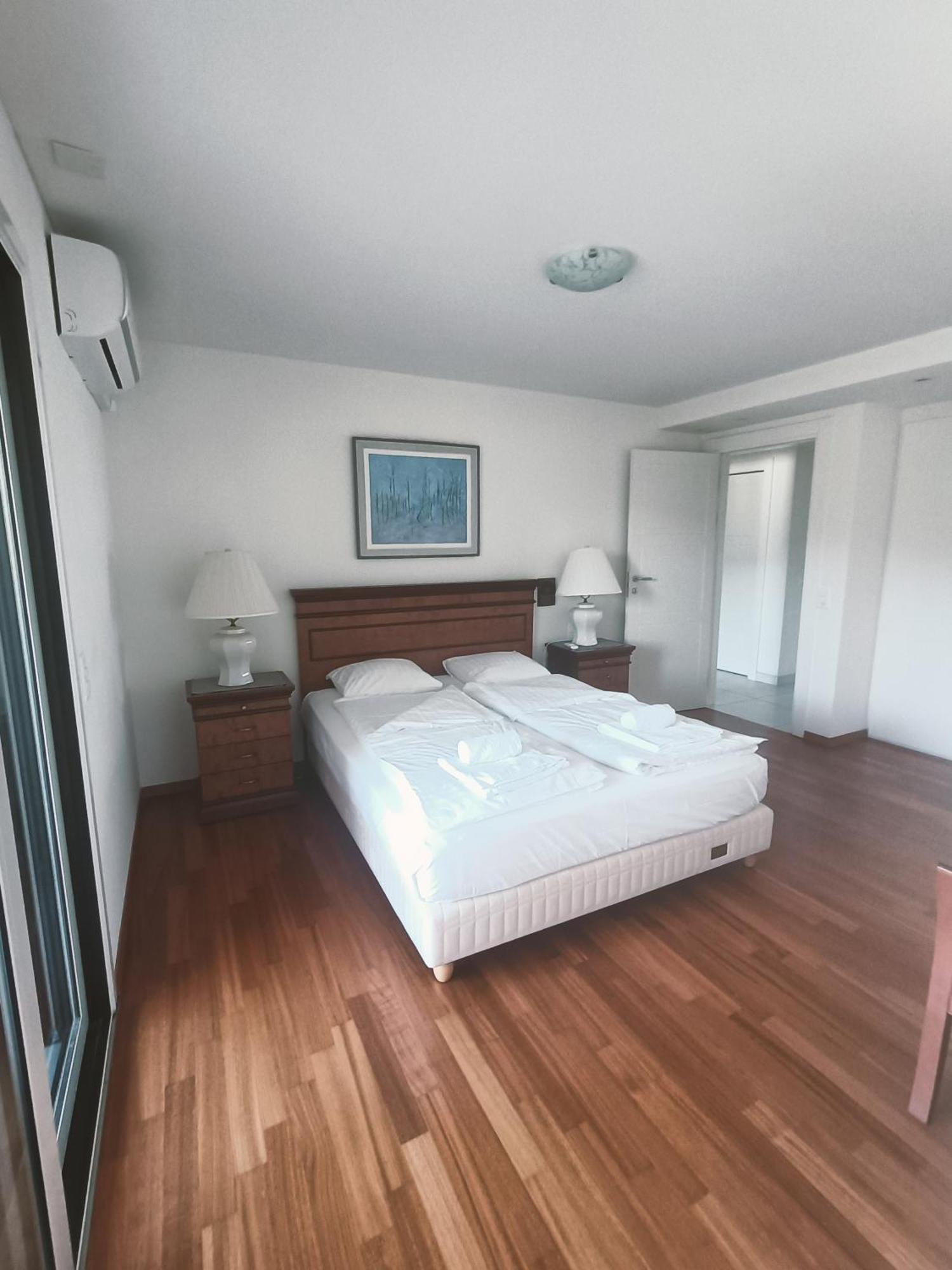 Residenza Vivian Deluxe Apartments Locarno Exterior photo