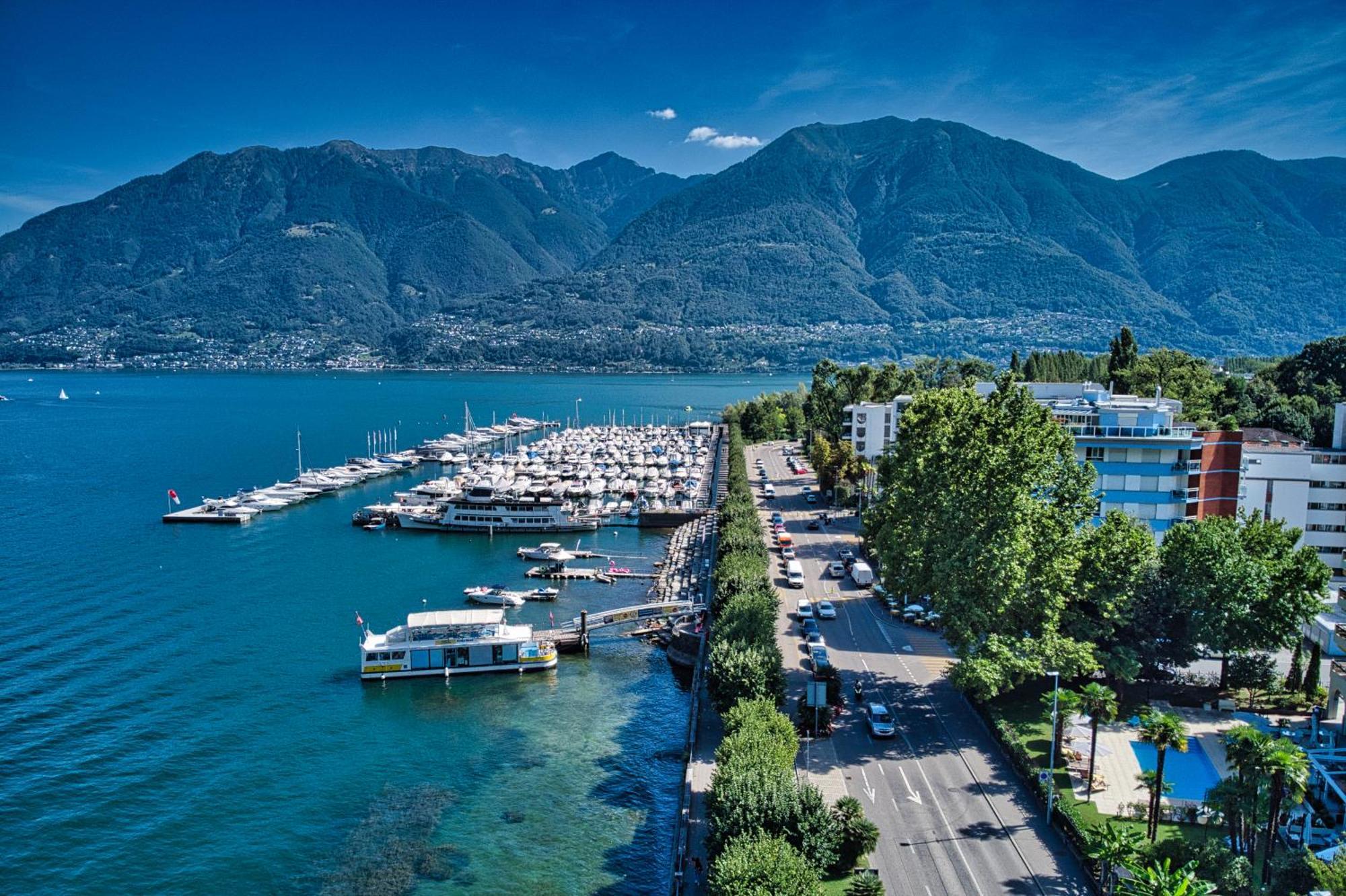 Residenza Vivian Deluxe Apartments Locarno Exterior photo